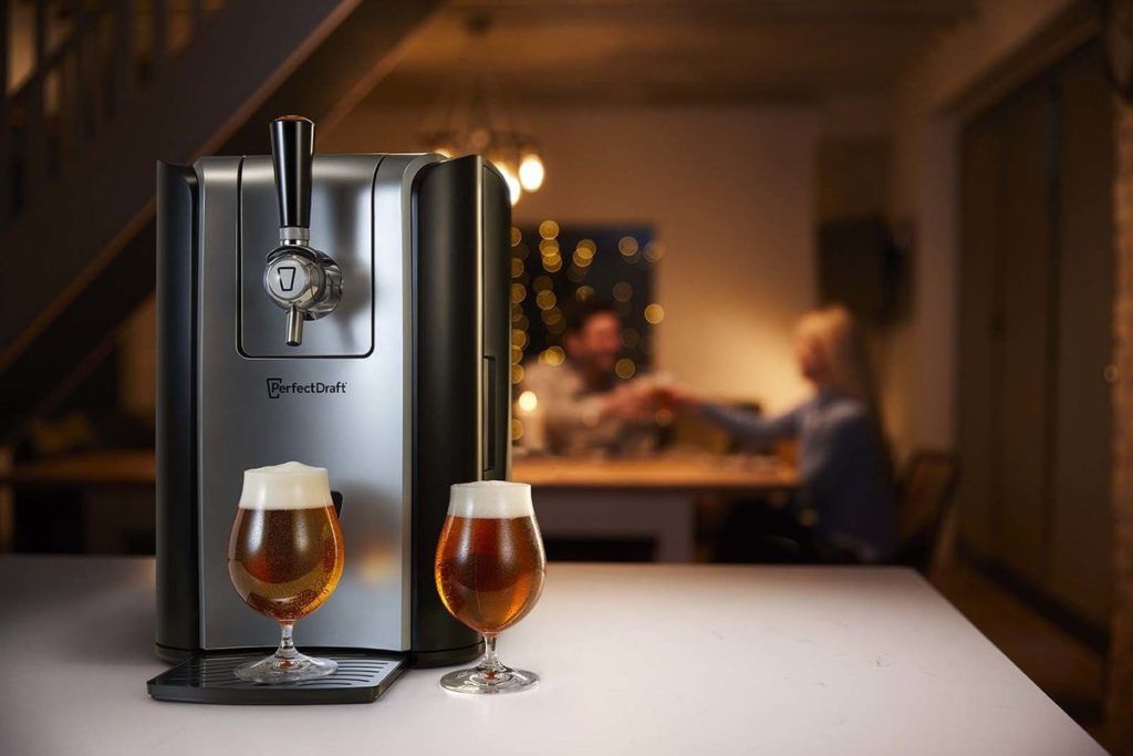 Le PerfectDraft est un appareil de bière pression domestique fabriqué par la marque Philips.